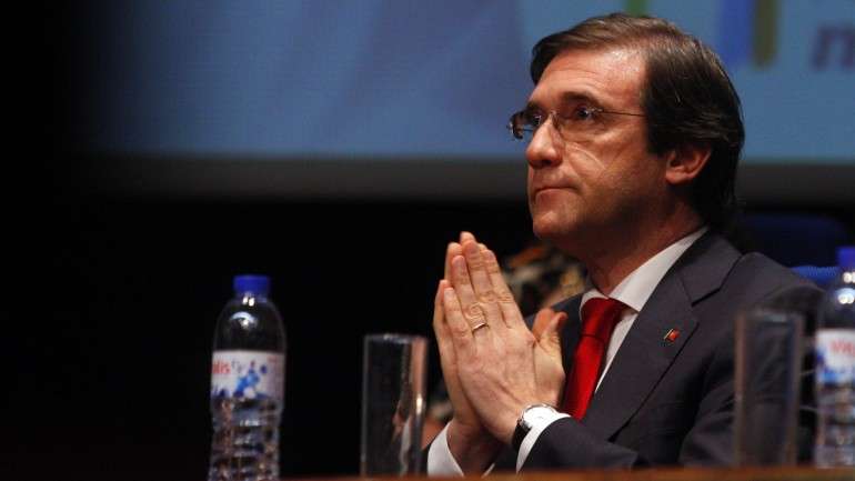 Passos Coelho diz não ter sido notificado pela Segurança Social