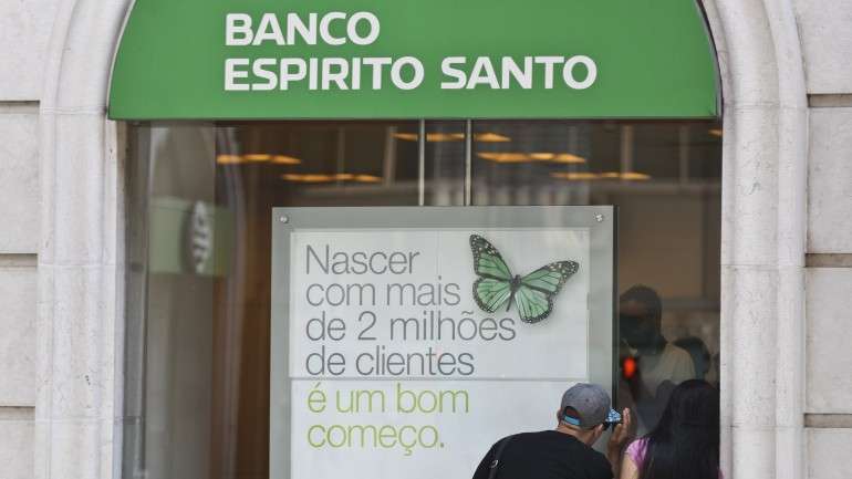 Segundo ex-gestores do BES, a venda de papel comercial continuou ainda depois da ordem de parar