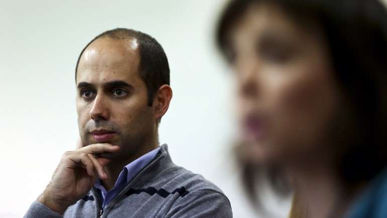 BE deu conferência de imprensa no Parlamento