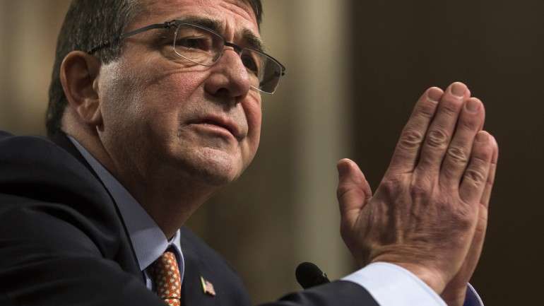 Ashton Carter tomou posse há poucos dias