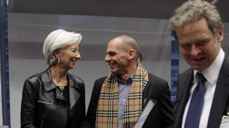 Christine Lagarde e Yanis Varoufakis: o programa europeu de assistência financeira à Grécia expira no final de fevereiro
