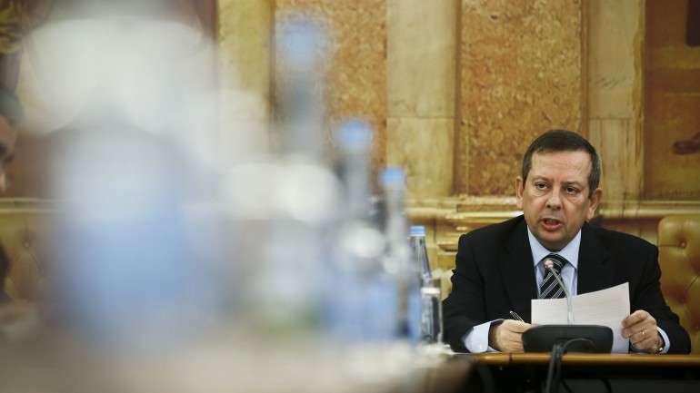 "Falou-se de muita coisa mas eu não fiquei esclarecido", afirmou Carlos Calvário