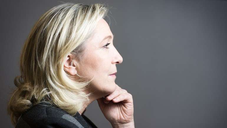 Marine Le Pen lidera as sondagens