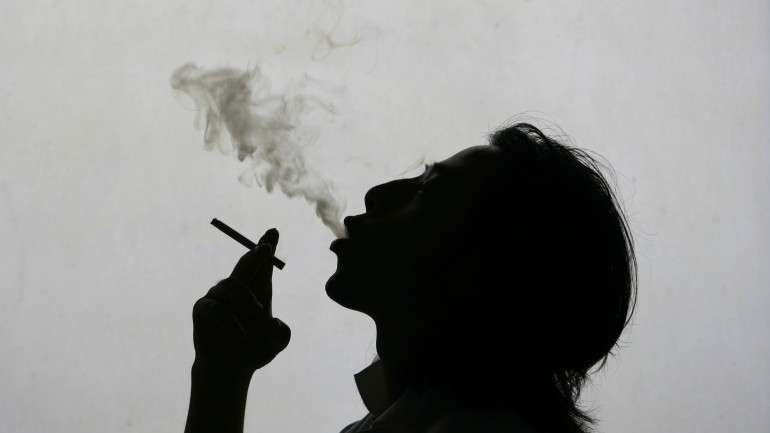 Cerca de 80% do Fumo Ambiental do Tabaco é invisível e contém cerca de 7.000 químicos, alerta a Direção-Geral de Saúde