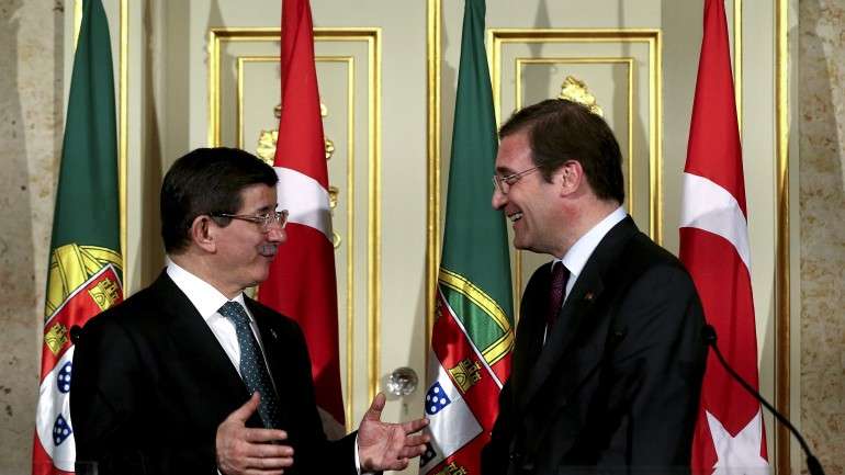 Passos Coelho considera que a Turquia é "muito importante" para o combate ao terrorismo.