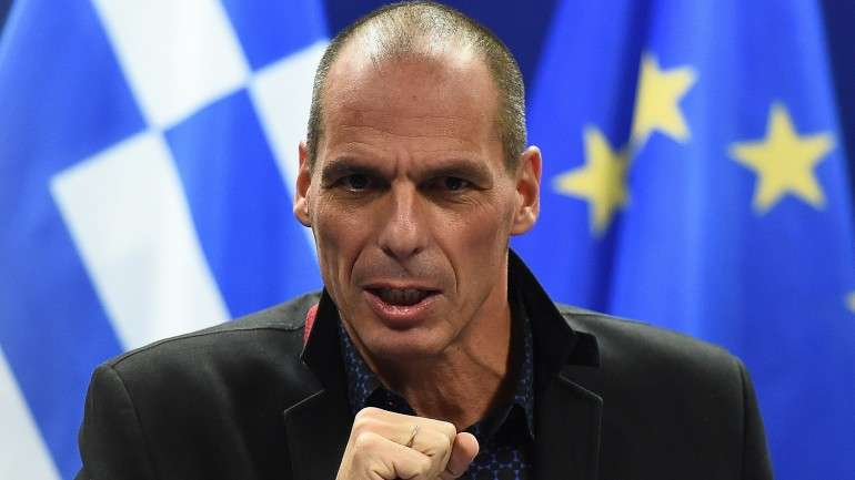 Em fevereiro, Varoufakis tinha perguntado: "Se a Grécia sair, quem irá a seguir? Portugal?”