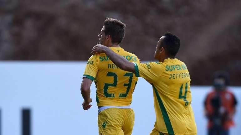 Jefferson sofreu o penálti, Adrien meteu a bola dentro da baliza do Marítimo e resolveu assim a viagem à Madeira