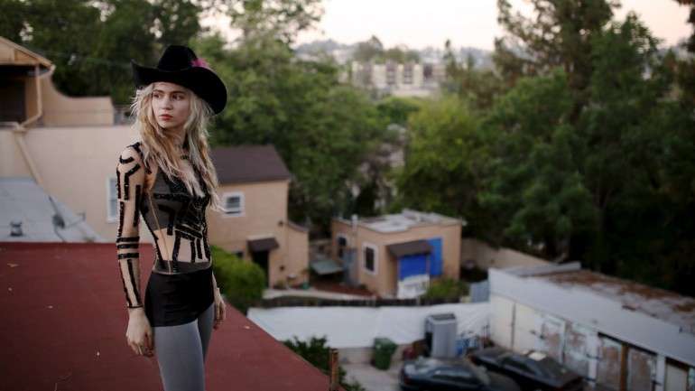 Grimes é o nome de palco da artista canadiana Claire Elise Boucher