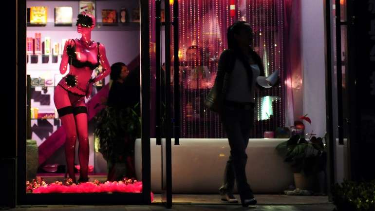 A sex shop só disponibilizará 18 produtos, todos eles em harmonia com o credo islamita