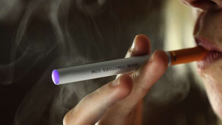 As dúvidas persistem sobre os cigarros eletrónicos