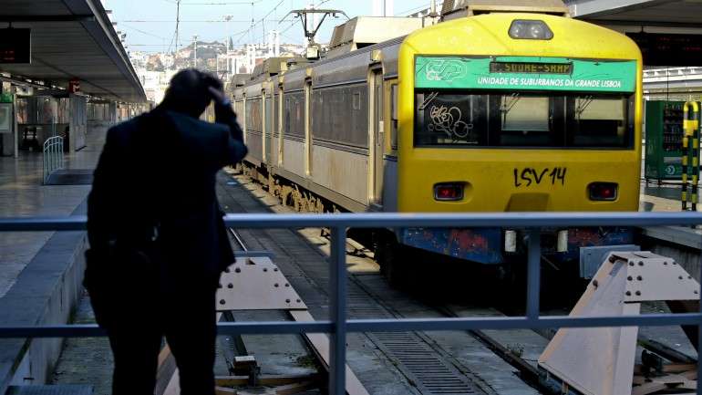 &quot;O sindicato tentou tudo para evitar esta greve&quot;, afirmou Luís Bravo, presidente do Sindicato Ferroviário da Revisão