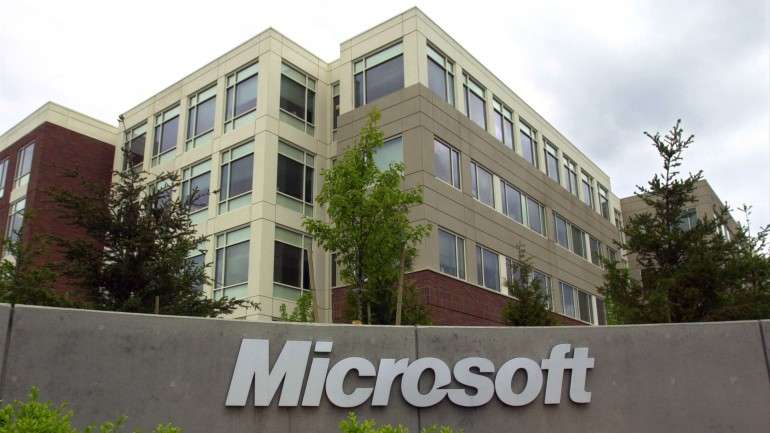 A multinacional pretende assim preencher cargos a tempo inteiro na sua sede em Redmond, Washington (EUA)