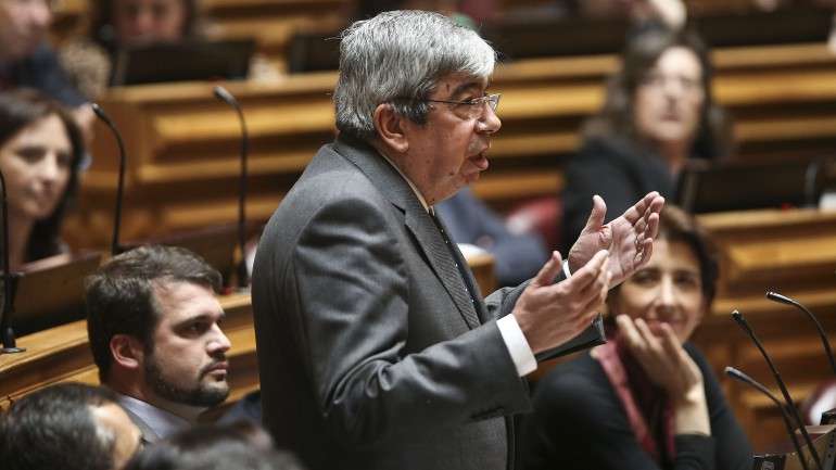 Programa de Estabilidade e Plano Nacional de Reformas vão ser discutidos no Parlamento na quarta-feira