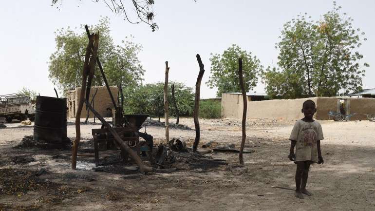 Um ano depois de 200 crianças serem raptadas pelo Boko Haram de uma escola em Chipok, na Nigéria, a UNICEF revelou que mais de 800 mil crianças fugiram de casa em 2014, no país