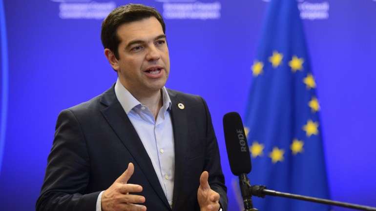 "Não iremos aceitar quaisquer condições humilhantes", garantiu Tsipras aos seus colegas do Syriza.