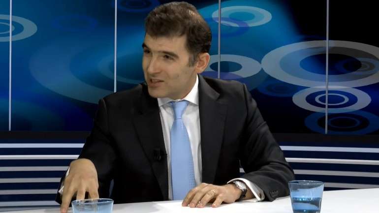 “Para o nível de desenvolvimento que nós temos o Estado devia pesar 35 por cento na economia e pesa 50"