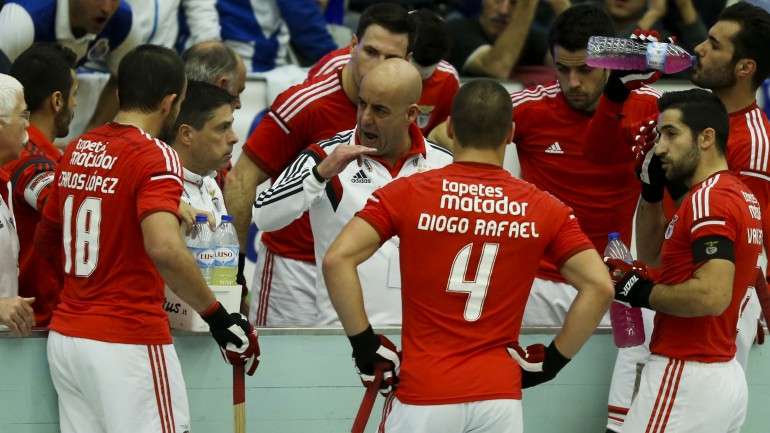 O benfica venceu o Óquei de Barcelos por 3-2