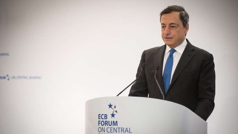 Draghi afirmou que "a crise mudou o BCE para sempre"