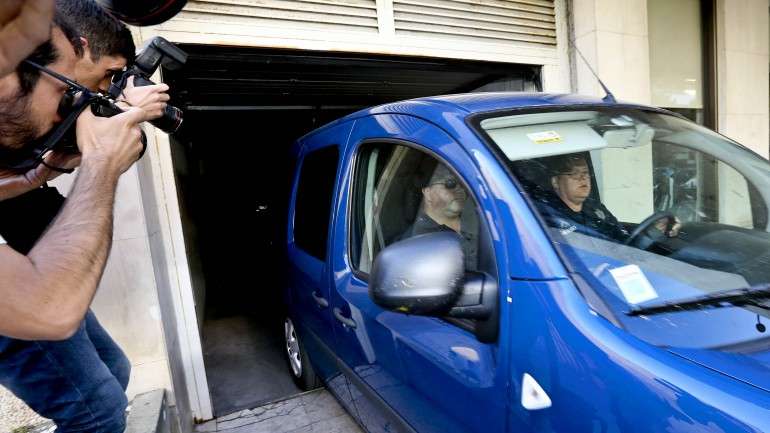 O ex-primeiro-ministro esteve em Lisboa na quarta-feira para ser ouvido sobre factos novos no Departamento Central de Investigação e Ação Penal