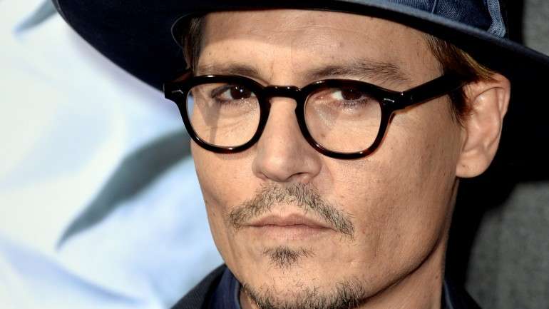 Depp está na Austrália a filmar o quinto filme da saga Piratas das Caraíbas, "Os Mortos Não Contam Histórias"