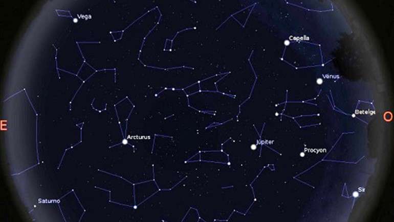 Mapa do céu visível às 22 horas do dia 6 de maio em Lisboa, mostrando os planetas Vénus, Júpiter e Saturno