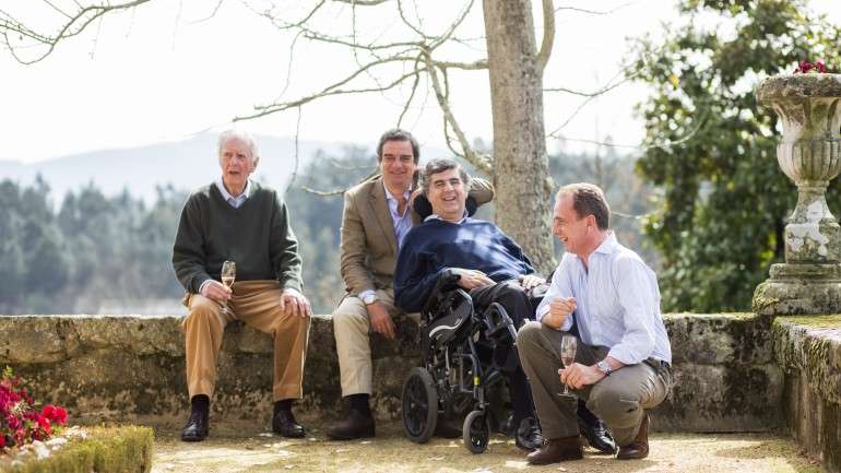 Fernando Guedes, pai, com os filhos  Manuel Guedes, Salvador Guedes e Fernando da Cunha Guedes