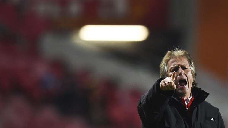 Jorge Jesus está de férias e apenas começará a trabalhar a 1 de julho. O Sporting planeia contratar apenas dois ou três jogador já com alguma experiência