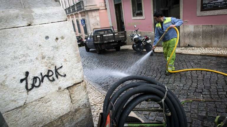 O Bairro Alto é uma das zonas mais concorridas à noite e aquela onde mais queixas de barulho e falta de limpeza há