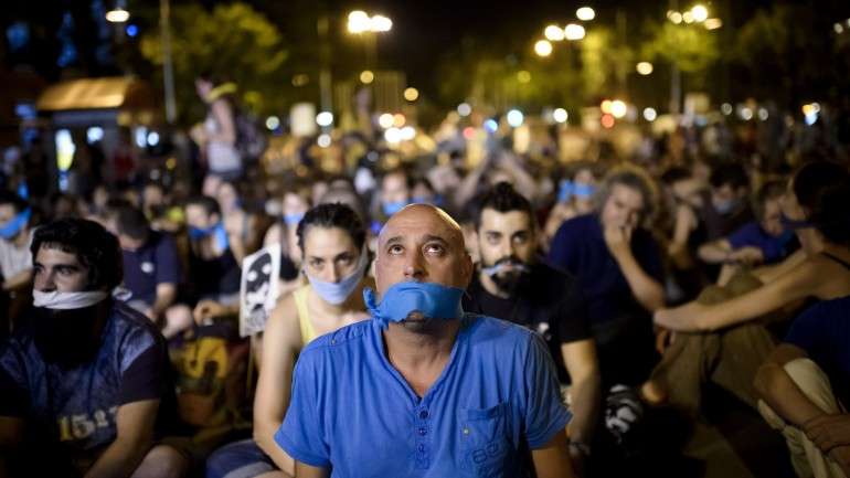 Ainda esta terça-feira houve uma nova manifestação contra a lei, aprovada em março