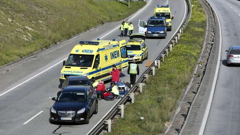 O acidente ocorreu na Estrada Regional 243, entre Monforte e Santa Eulália