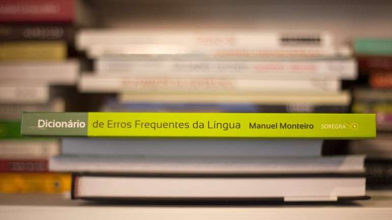 A primeira edição do livro foi publicada em junho deste ano