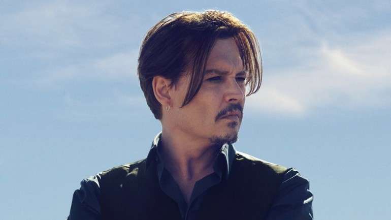 Johnny Depp é a cara do novo perfume da Dior