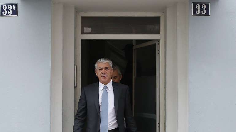 José Sócrates continua em prisão domiciliária no número 33 da rua Abade Faria, em Lisboa