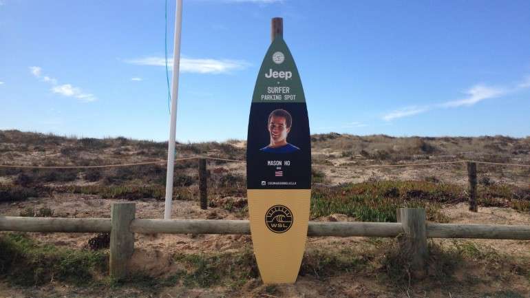 Mason Ho foi um dos surfistas que recebeu um wildcard (convite) da organização para participar no Moche Rip Curl Pro. Tem 26 anos e vai defrontar os brasileiros Gabriel Medina e Miguel Pupo na primeira ronda
