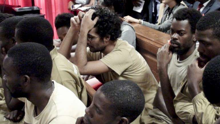 O Bloco apela à libertação dos ativistas e o PS lembra princípios da declaração constitutiva da CPLP.