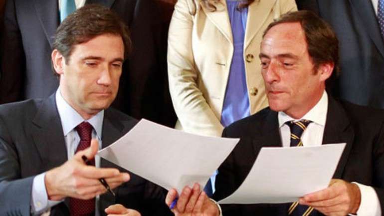 Passos e Portas estão de volta ao Parlamento já esta sexta-feira e serão os principais rostos da oposição ao Governo de Costa