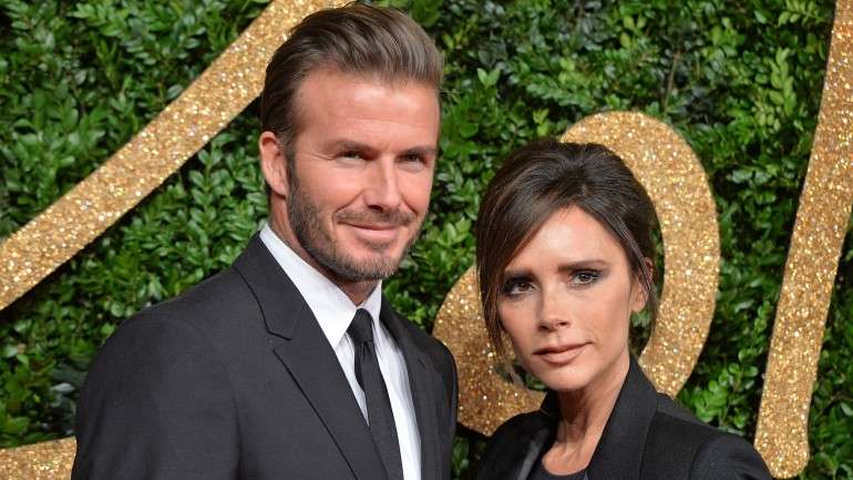 David e Victoria Beckham conheceram-se durante um jogo do Manchester United em 1997.