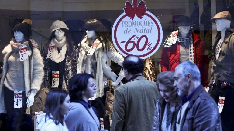 Entre 23 de novembro e 27 de dezembro, os portugueses gastaram 3.712 milhões de euros