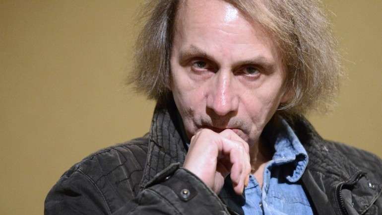 "Soumission", de Michel Houellebecq, está escrito com liberdade e ironia