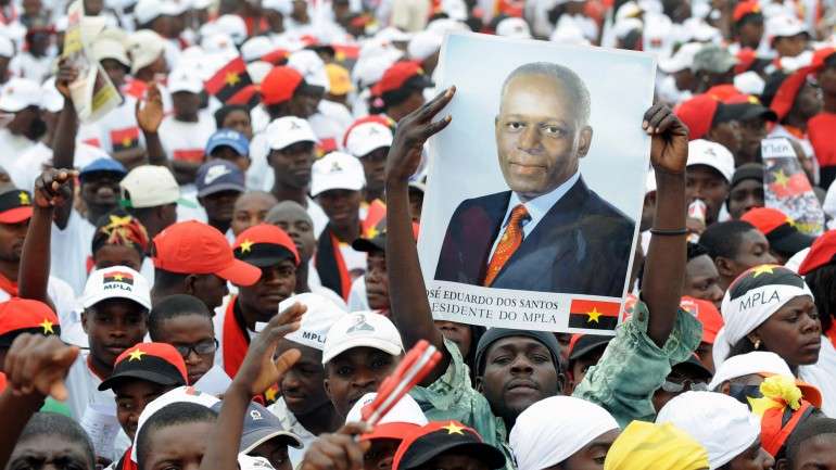 "Magnífica e Miserável: Angola Desde a Guerra Civil", de Ricardo Soares de Oliveira é uma investigação indispensável