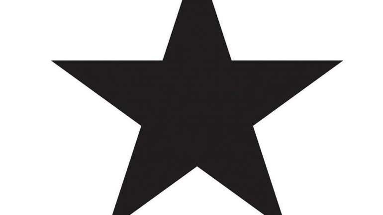 Uma estrela negra e um conjunto de pequenas (e quase todas imperfeitas) figuras sob fundo branco: uma despedida descarnada do "camaleão" da pop
