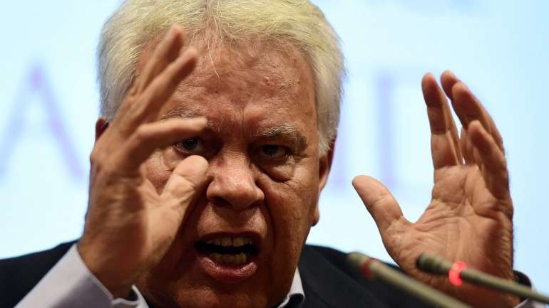 Felipe González afirmou que lhe parece &quot;indiscutível que se dialogue com o PP&quot;