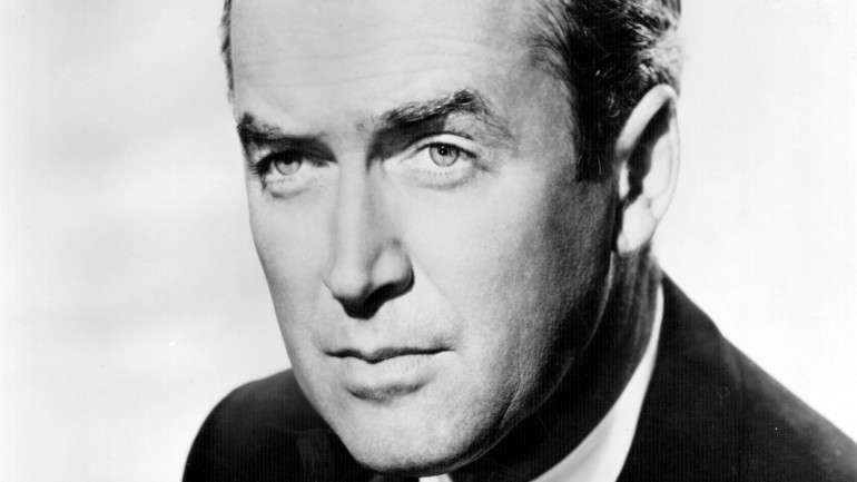 James Stewart é um jornalista justiceiro em "A Verdade Triunfou"
