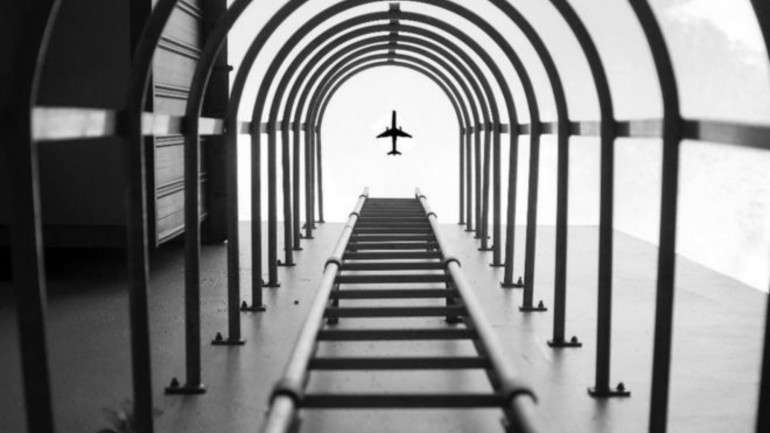 A fotografia publicada por Chay Yu Wei com uma onda de críticas a alegar que o avião tinha sido adicionado à imagem através do Photoshop