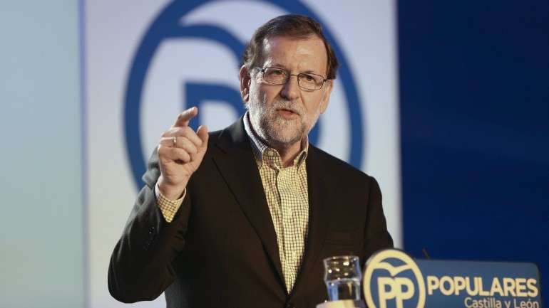 A exigência de Mariano Rajoy foi apresentada horas depois de o  Congresso ter "chumbado" a segunda votação para a tomada de posse de Sánchez