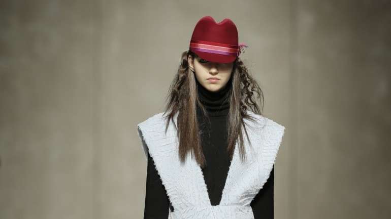 Designers como Catarina Sequeira, da Saymyname, apresentaram as suas propostas para o próximo outono-inverno na 46ª edição da ModaLisboa. Veja os destaques na fotogaleria.