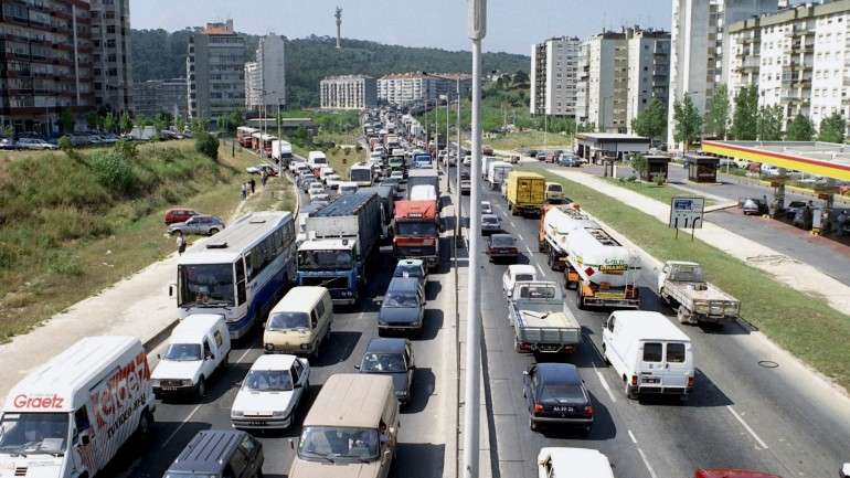 Obras estão programadas para durar 8 meses. E são muito polémicas
