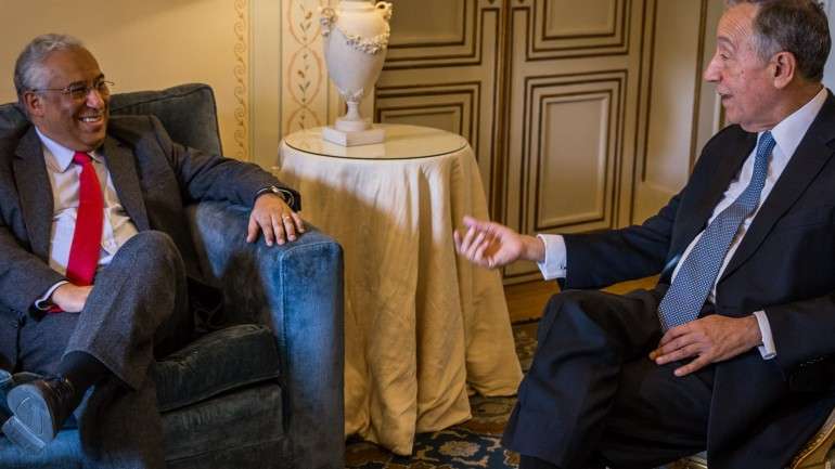O Presidente da República pôs na tarde desta segunda-feira um prazo de validade em António Costa: "2017".