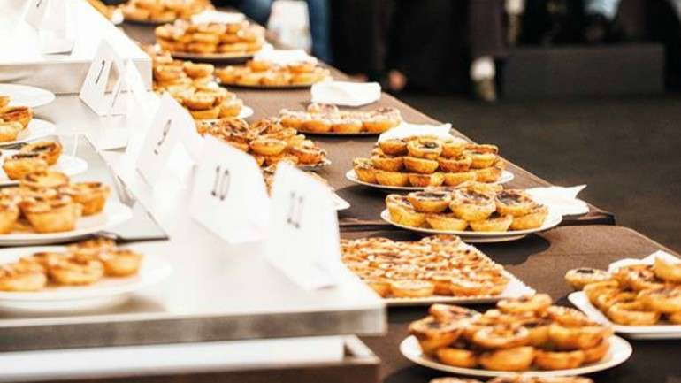 Esta tarde, no âmbito do Peixe em Lisboa, foram a concurso 12 pastelarias e respetivas natas.