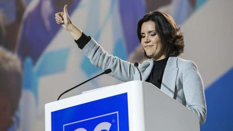 "A novidade é a retoma da uma narrativa antiga que já conhecemos do PS, que é a narrativa de esconder debaixo do tapete"